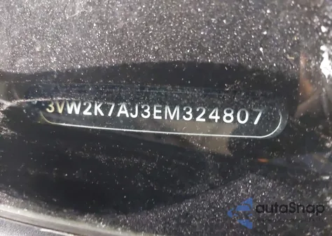 2014 Volkswagen Jetta 2.0L S z USA, uszkodzony, nr VIN 3VW2K7AJ3EM324807